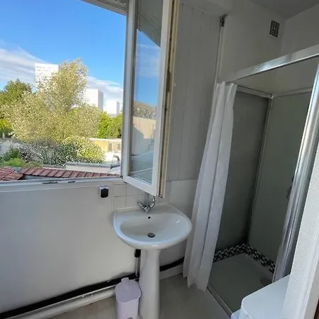 Appartement Calme Et Lumineux - Parking Privatif - Metro A 5Mn Mons-en-Baroeul Exterior photo