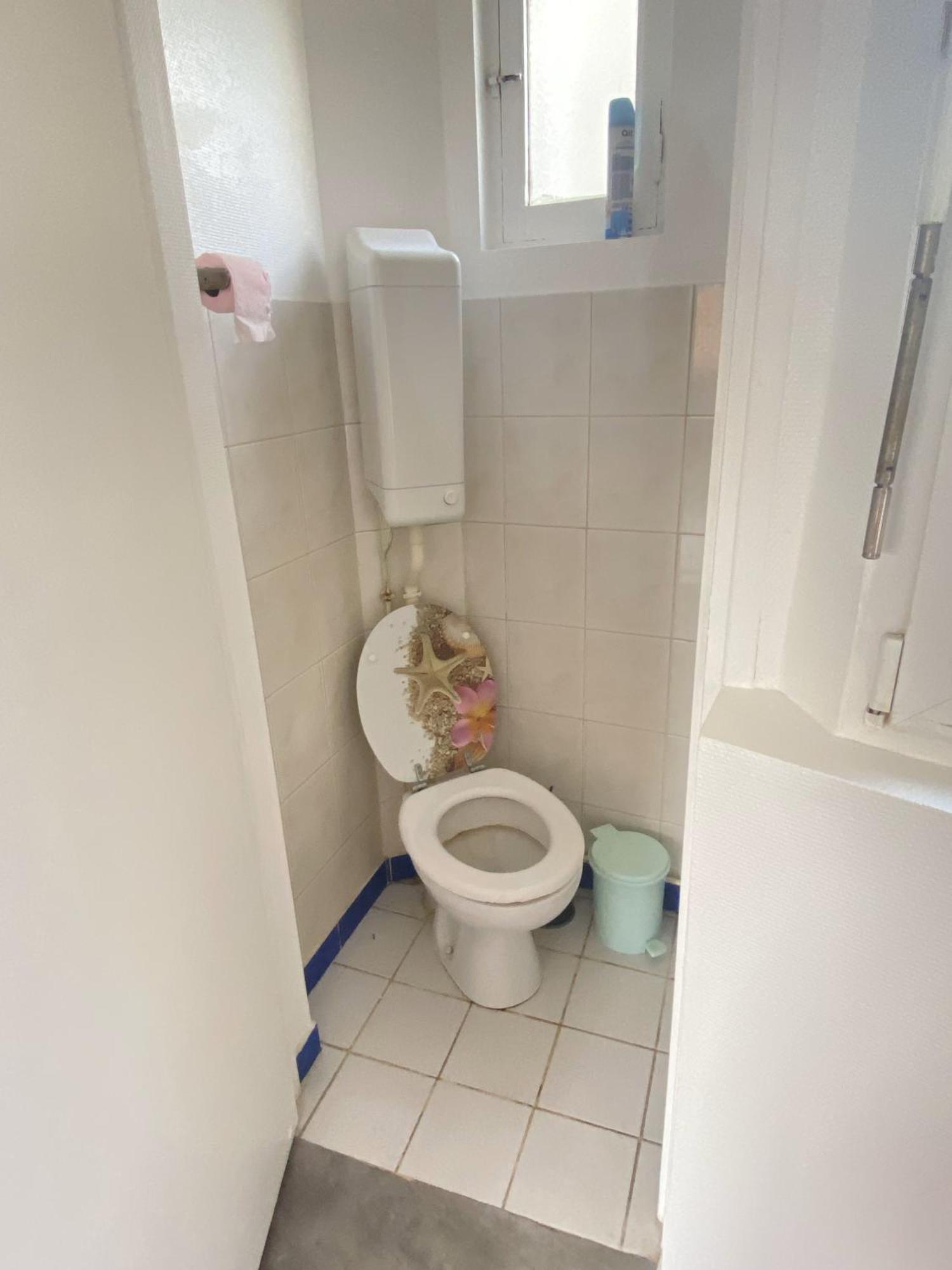 Calme Et Lumineux - Parking Privatif - Metro A 5mn Apartment *